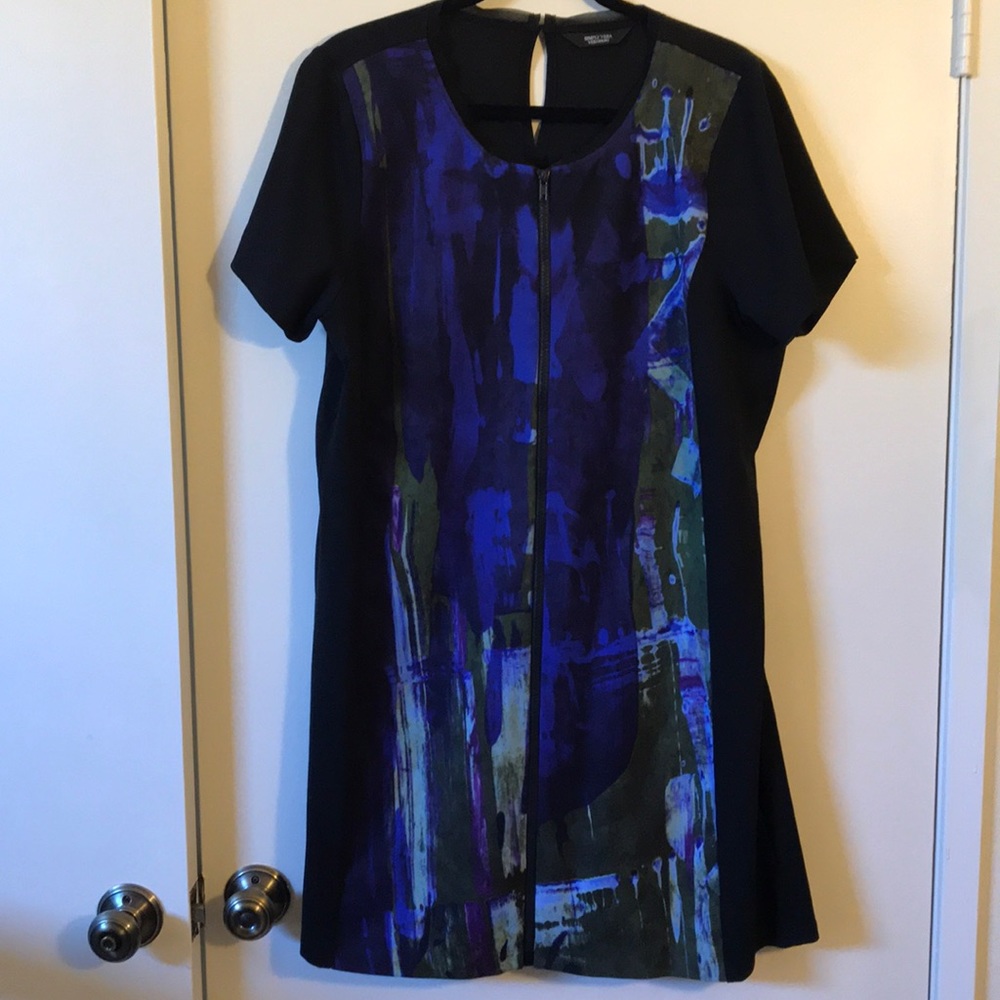 Simply Vera Vera Wang Black Dress with Blue & Green Abstract Front